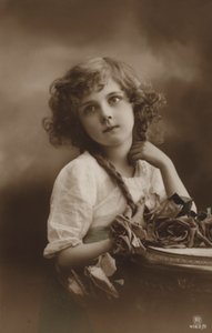 バラとかわいい女の子 作： French Photographer