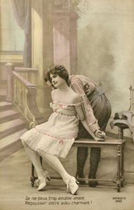 抱き合うカップル（カラー写真） 作： French Photographer