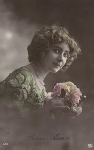 花束を持つ少女 作： French Photographer