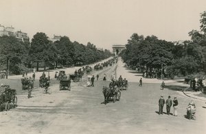 LAvenue du Bois-de-Boulogne、Bois de Boulogne Avenue（写真彫刻） 作： French Photographer