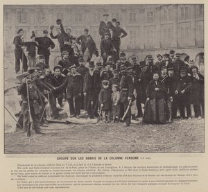 La Commune de Paris, Groupe Sur Les Debris De La Colonne Vendome (パリ・コミューン、ヴァンドーム植民地の残骸に関するグループ) 作： French Photographer