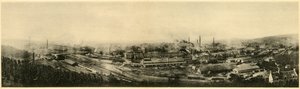 Le Creusot、Schneider＆Cie社のAlbum des Fers et Aaciersからのパノラマビュー、1895年 作： French Photographer