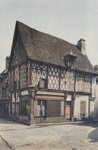 Levroux、正方形の古い木造住宅 作： French Photographer