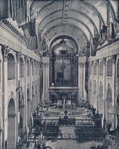 パリアンヴァリッド教会の祭壇（モノクロ写真 作： French Photographer