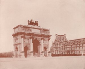 パリカルーセルのアーチ（モノクロ写真 作： French Photographer