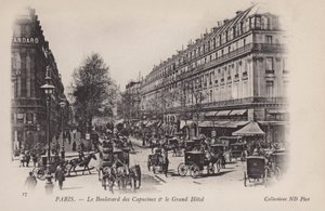パリ、ブールバールデカプシーヌ、ルグランドホテル 作： French Photographer