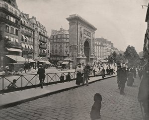 パリポルト・サン・ドニ、ランチアワー（モノクロ写真 作： French Photographer