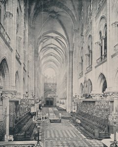 パリノートルダム大聖堂の内部(白黒写真) 作： French Photographer