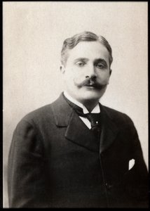 フランスの作家、ピエールデクールセル（1856-1926）の肖像。 作： French Photographer