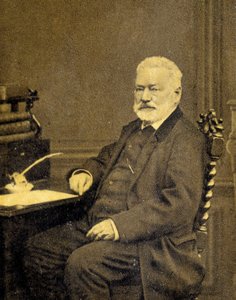 1872年のヴィクトル・ユゴーの肖像。 作： French Photographer