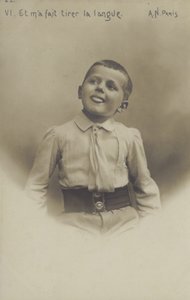 小さな男の子の肖像（モノクロ写真 作： French Photographer