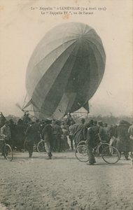 1913年に送付されたルネヴィルのツェッペリンのポストカード 作： French Photographer
