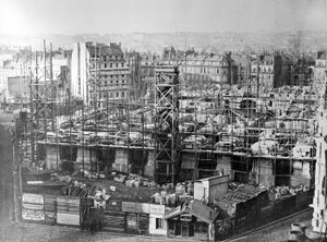 パリオペラハウスの建物、1862年頃 作： French Photographer