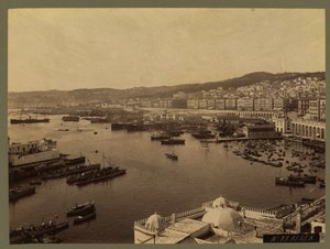 アルジェの眺め、1860〜1900年頃 作： French Photographer