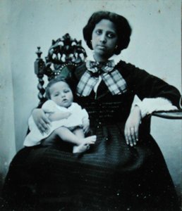 Elysee Reclus（1830-1905）の妻、1860年頃（モノクロ写真） 作： French Photographer