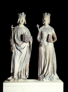 アートフランス。フランス王シャルル5世（賢者シャルル）（1338-1380年）とフランス王妃ジャンヌ・ド・ブルボン（1337-1378年）の彫像。14世紀に作られた石灰岩の彫刻。ルーヴル美術館の東側入口のファサードにあったものと思われます。 作： French School