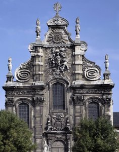 バロック建築。イエズス会教会（現・聖公会美術館）のファサード（1692年）。カンブレー、北(59)。 作： French School