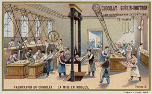 チョコレートの製造。チョコレートを型に入れる作業（クロモリトー 作： French School