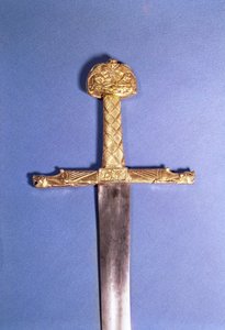 `ジョイユーズ（金属）として知られているシャルルマーニュ（742-814）に属するフランスの王の戴冠式の剣 作： French School