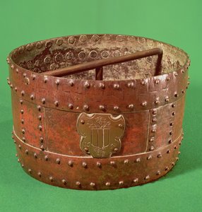 サンリスの紋章付きの目盛り、1630（銅） 作： French School