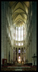 1284年に始まった合唱団の内部ビュー 作： French School