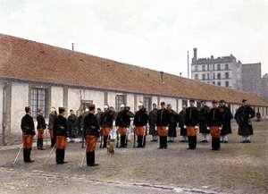 La parade - "Album militaire "にて - 騎兵隊：国内サービス 作： French School