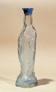 聖母マリアの形をしたボトルに入ったルルドの水（グラス） 作： French School