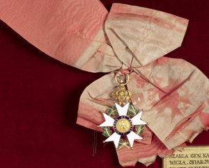 ポニアトウスキー王子（1763〜1813年）、レジオンオブオナーリボン付きグランドクロス、1811年（白と緑のエナメルの金） 作： French School