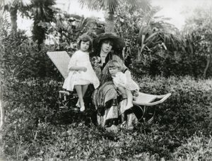サラ・ベルナール、1890年代、1890年