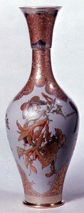 セーブルの花瓶 1851年出品（磁器 作： French School