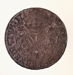 フランス製銀製エキュ（スクード）、ルイ14世（1643-1715）の時代 1713年 直径4cm ナポリ、考古学博物館蔵