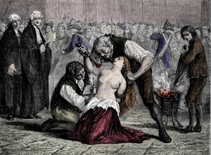 王妃の首飾り事件。マダム・ド・ラ・モット（1756-1791）の苦悩。王妃に断られた首飾りを脱法しようとした彼女は、フラジェールの刑に処せられ、鉄の印をつけられ、サルペトリエールに幽閉されました。 作： French School