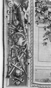 季節のタペストリー、ボーダー、楽器、1670年頃、ゴブラン工場（詳細） 作： French School