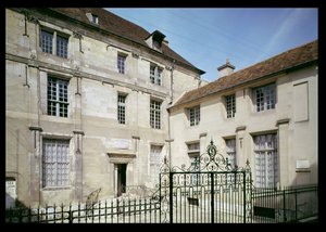 1559年に建てられたジャンドラフォンテーヌ（1621-95）の発祥の地 作： French School