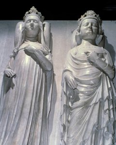 エヴルー王妃ジョアン(1307-1371)とシャルル4世ル・ベル(1294-1328)の大理石製の預かり物。王妃の命を受けてジャン・ド・リエージュ（1357～1381年頃に知られる）が作ったモービュッソンのものと同じモデルである。サン・ドニのバシリカ、王家のネクロポリス。 作： French School