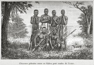 ガボンの先住民族の伝統的な衣装（Henri-Victor du Pont著「L