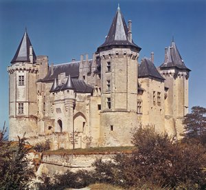 1227年にセントルイスによって再建され、16世紀にバルトロメオによって強化されたシャトーの眺め 作： French School