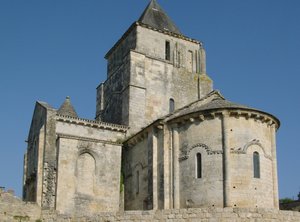 聖ペテロ教会の眺め 作： French School