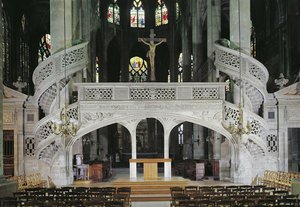 1525-35年に建てられたルードスクリーンの眺め 作： French School