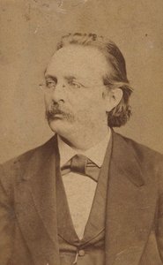 オルガン奏者で作曲家のエドマンド・クレッチマーの肖像、1830～1908年頃。 1880年。 作： Fritz Luckhardt