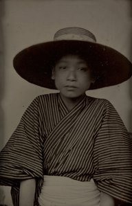 検事 森田、 １８８６。 作： Fujita