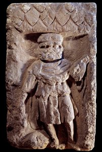 Gallo-Roman art: tricephal divinites or Mercury has three heads.石の上のレリーフ。紀元前1世紀～紀元後5世紀パリ、カルナヴァレ美術館 作： Gallo Roman
