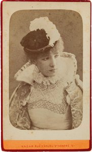 サラ ベルナールの肖像画 1844 ～ 1923 年、1865 年頃。 作： Gaspard Félix Nadar