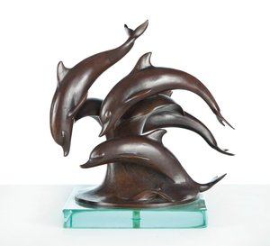 イルカ 作： Gaston Lachaise