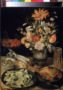 「「花、鶏、砂時計、オリーブ、サクランボ、キャベツのある静物」」（花と軽食のある静物） ゲオルク・フレーゲル作（1566-1638） 1630-1635 Dim. 52.5x41 cm エルミタージュ美術館、サンクトペテルブルク