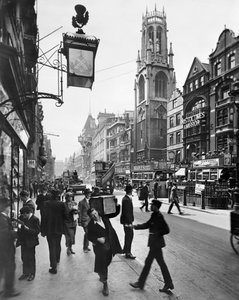 西を望むフリート・ストリート、ロンドン市、1920年代 作： George Davison Reid