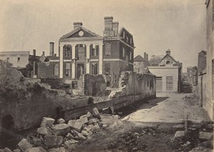 ピンクニー邸の廃墟、サウスカロライナ州チャールストン、1860年代。 作： George N. Barnard