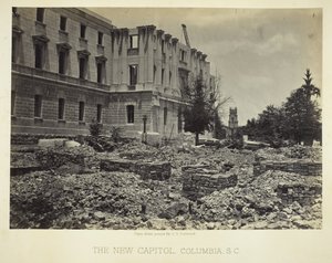 新国会議事堂、コロンビア、サウスカロライナ州、1865 年。 作： George N. Barnard