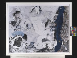 サン・スリ・コペンキキカカアフォールリンダシスコバスランダーゼフォックスポアベリンランクメカリバーティ北極海峡氷河 (合成写真) 作： George Thompson Hobbs