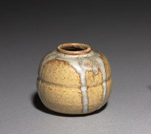 小さな鍋、1900年頃 作： Georges Hoentschel